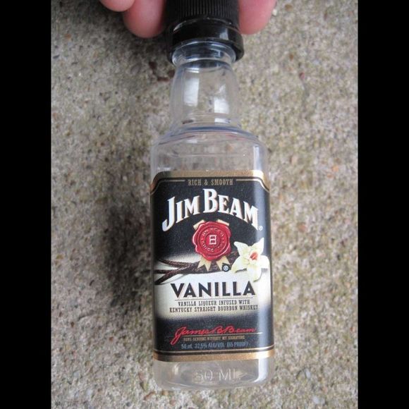 Jim Beam Vanilla Bourbon 750ml Clear Glass Bottle 3 Plastic 50ml Bottles Crafts - Picture 8 of 10